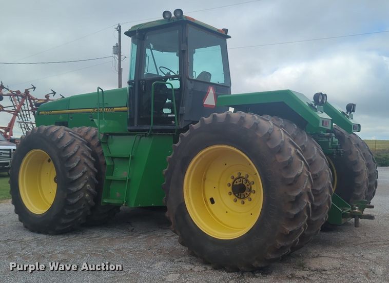 image for item NG9754 1995 John Deere  8770 4WD tractor