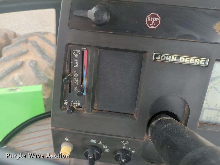 image for item NG9754 1995 John Deere  8770 4WD tractor