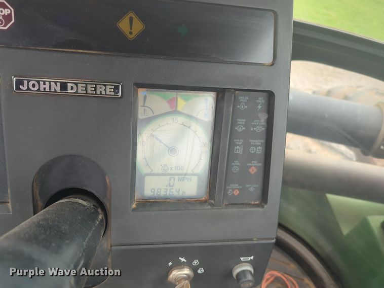 image for item NG9754 1995 John Deere  8770 4WD tractor