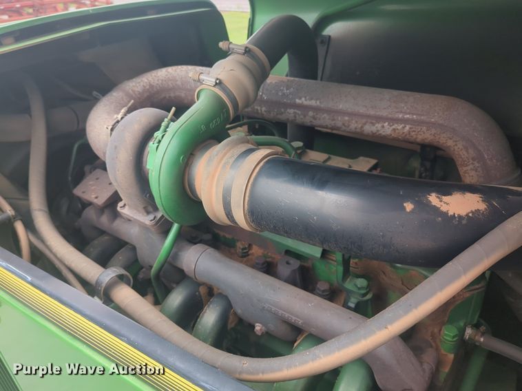 image for item NG9754 1995 John Deere  8770 4WD tractor