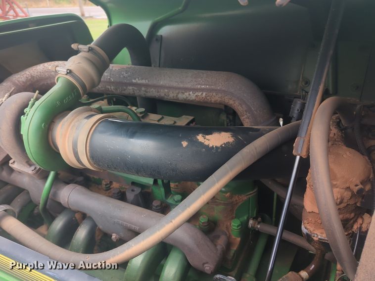 image for item NG9754 1995 John Deere  8770 4WD tractor