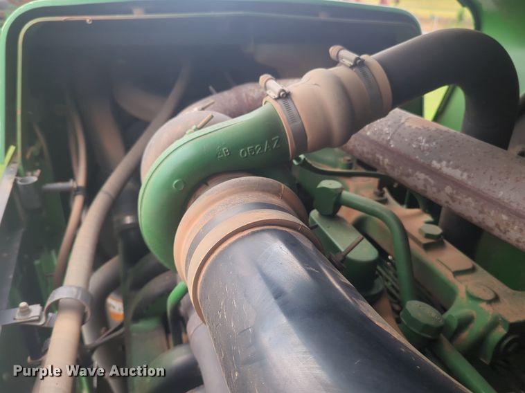 image for item NG9754 1995 John Deere  8770 4WD tractor