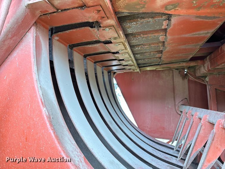 image for item NL9832 Hesston 4900 large square baler