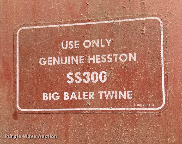 image for item NL9832 Hesston 4900 large square baler