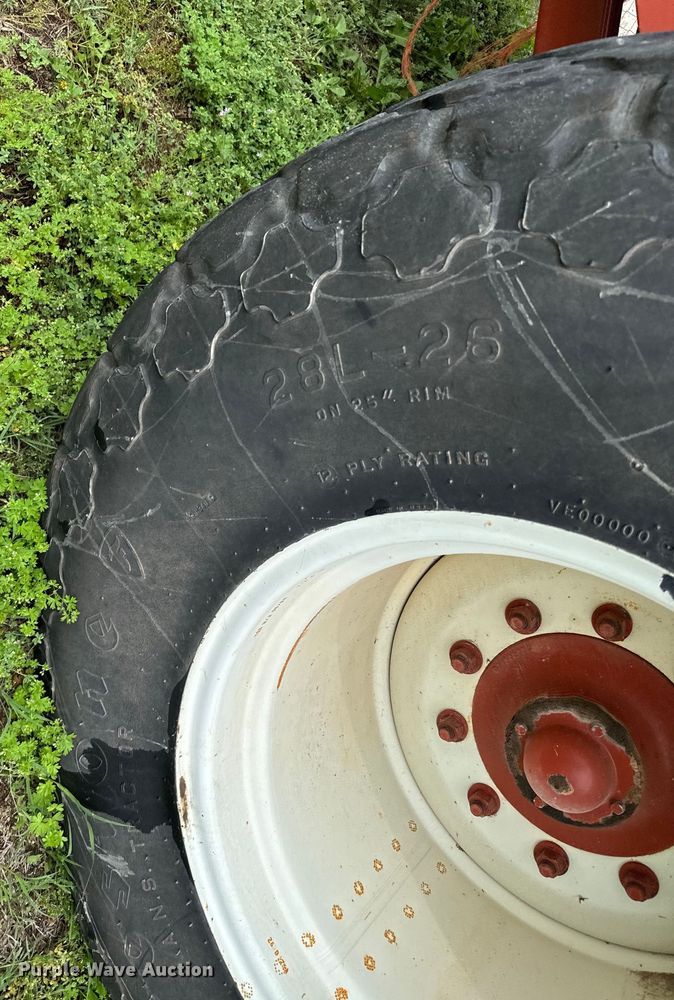 image for item NL9832 Hesston 4900 large square baler