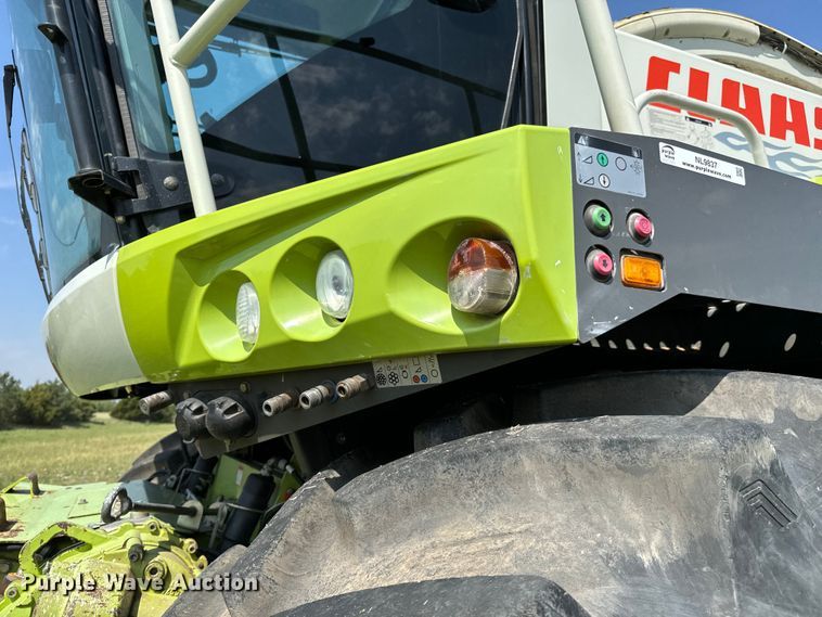image for item NL9837 2014 Claas Jaguar 980 forage harvester