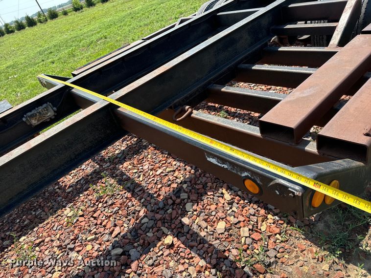 image for item NL9838 1988 Shop built combine trailer