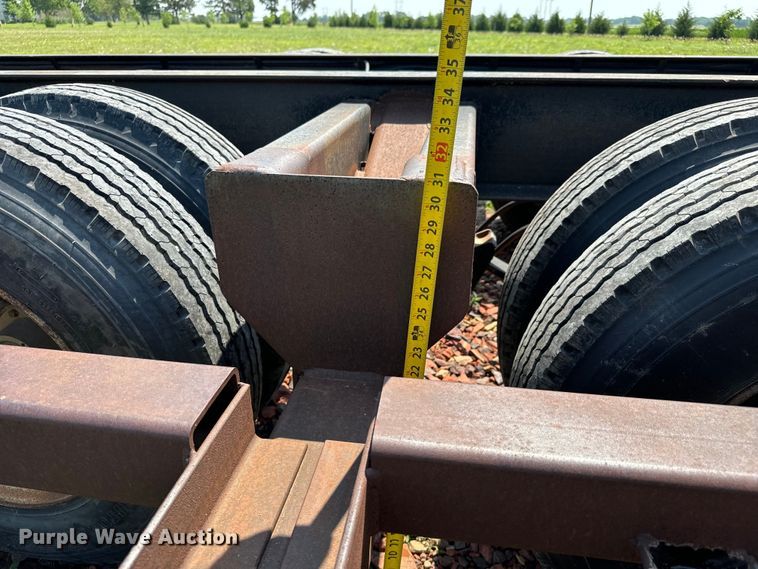 image for item NL9838 1988 Shop built combine trailer