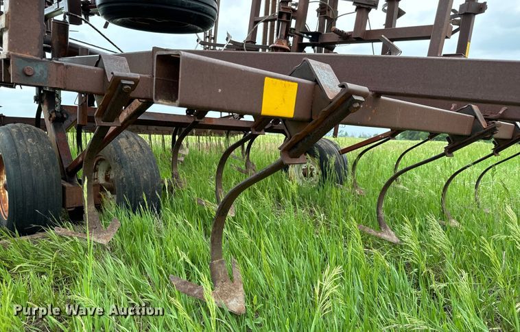 image for item NL9840 PCM field cultivator