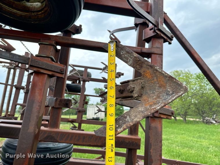 image for item NL9840 PCM field cultivator