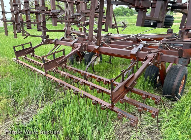image for item NL9840 PCM field cultivator