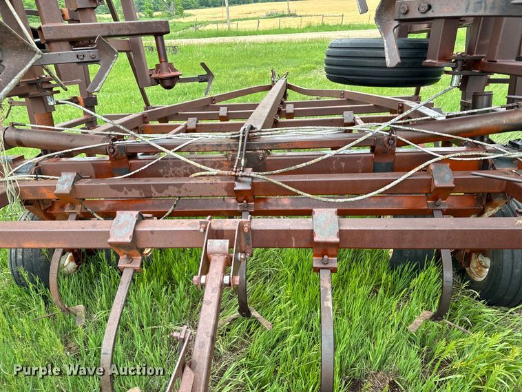 image for item NL9840 PCM field cultivator