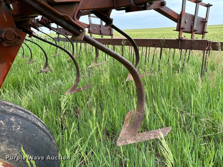 image for item NL9840 PCM field cultivator