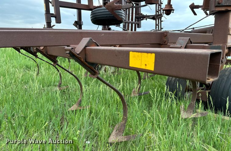 image for item NL9840 PCM field cultivator