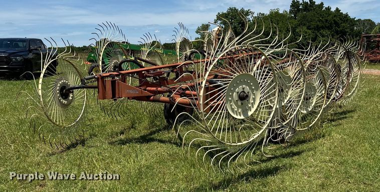 image for item NQ9558 H&S Bi-Fold Rake hay rake