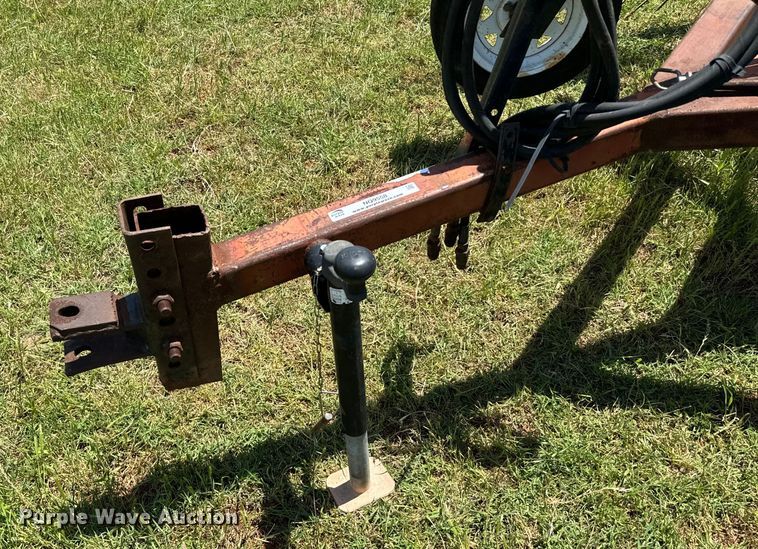 image for item NQ9558 H&S Bi-Fold Rake hay rake