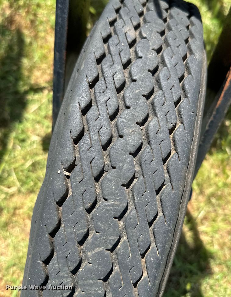 image for item NQ9558 H&S Bi-Fold Rake hay rake