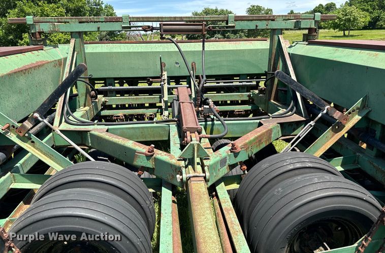 image for item NQ9560 Great Plains grain drill