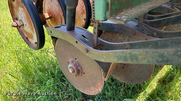 image for item NQ9560 Great Plains grain drill