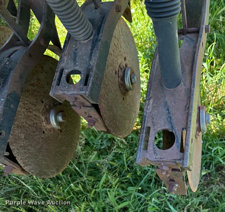 image for item NQ9560 Great Plains grain drill