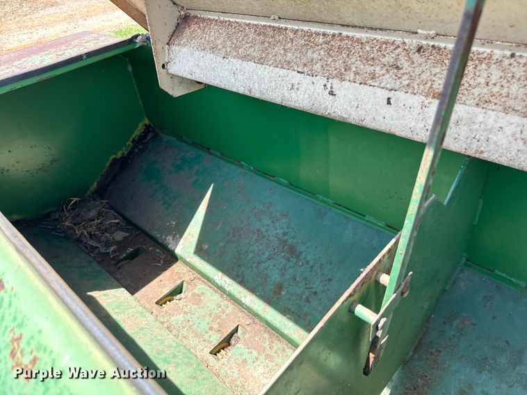 image for item NQ9560 Great Plains grain drill