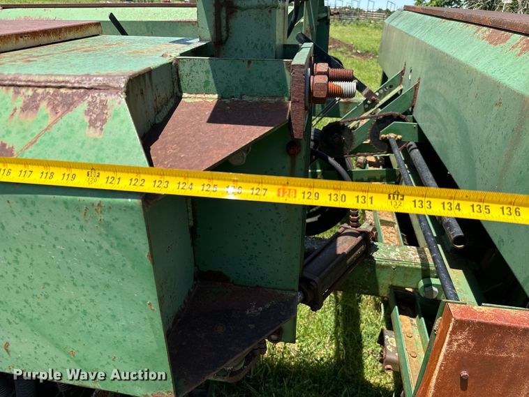 image for item NQ9560 Great Plains grain drill