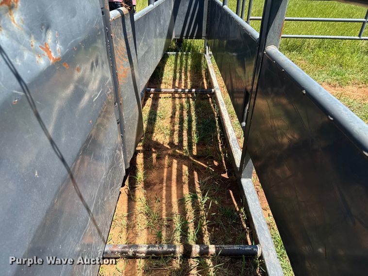 image for item NQ9562 Rawhide corral