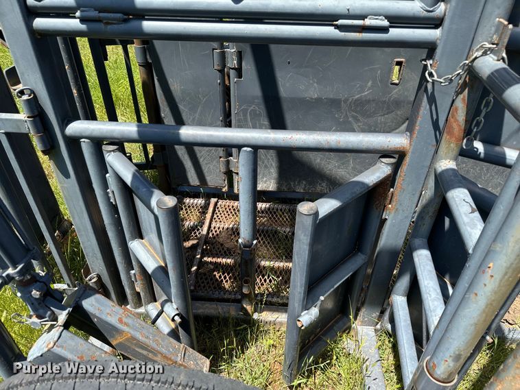 image for item NQ9562 Rawhide corral