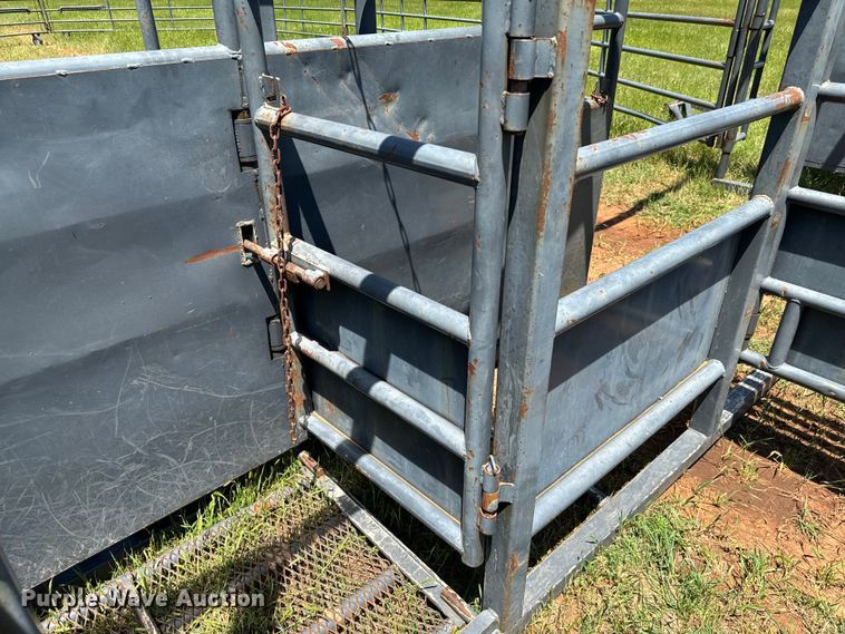 image for item NQ9562 Rawhide corral