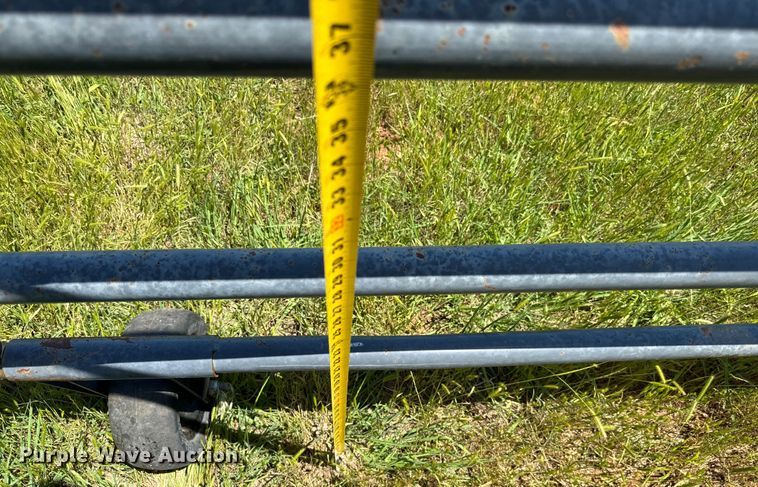 image for item NQ9562 Rawhide corral