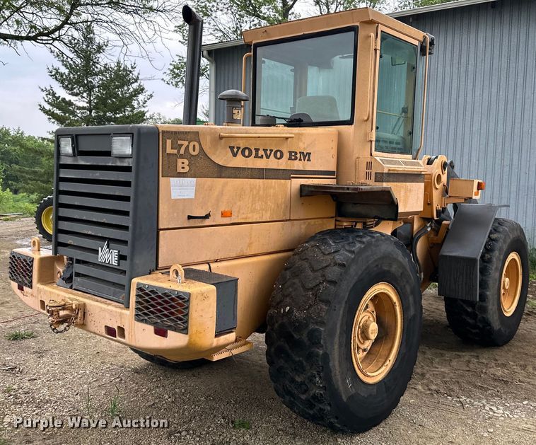 image for item NT9245 1994 Volvo BM L70B wheel loader