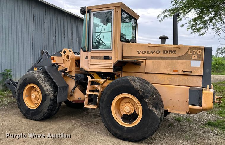 image for item NT9245 1994 Volvo BM L70B wheel loader