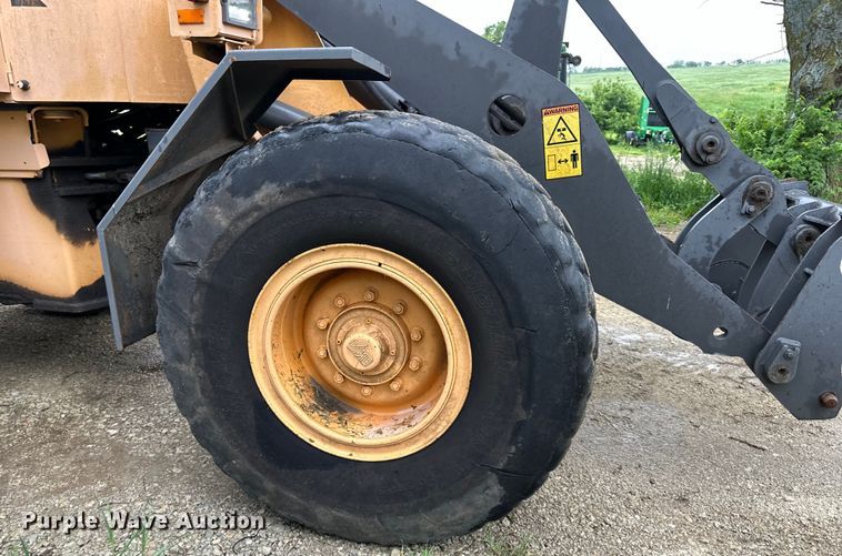 image for item NT9245 1994 Volvo BM L70B wheel loader
