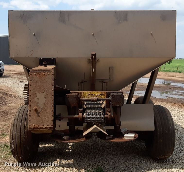 image for item NU9795 Fertilizer tender