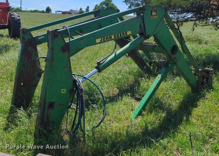 image for item NZ9755 John Deere 260 