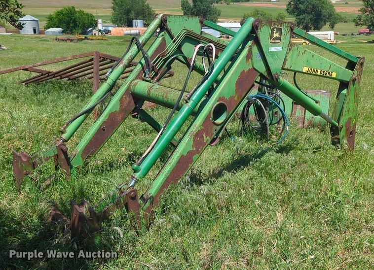 image for item NZ9755 John Deere 260 