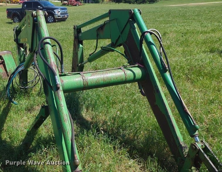 image for item NZ9755 John Deere 260 