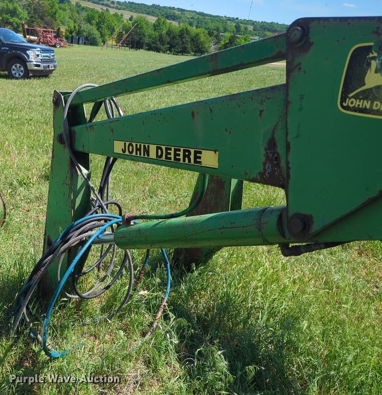 image for item NZ9755 John Deere 260 