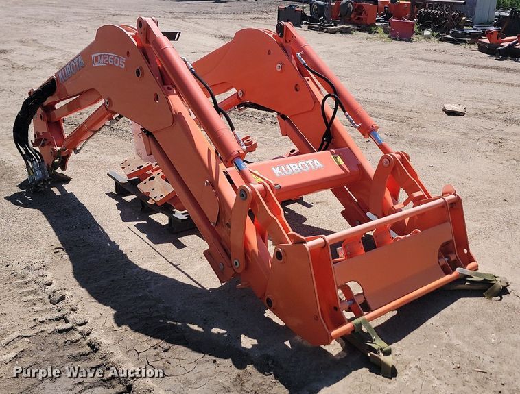 image for item NZ9861 Kubota  LM2605 loader