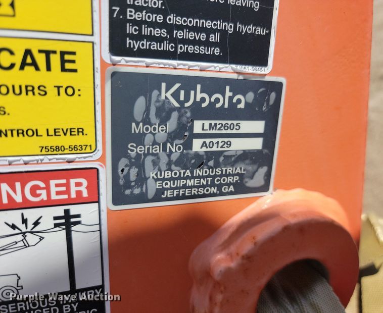 image for item NZ9861 Kubota  LM2605 loader