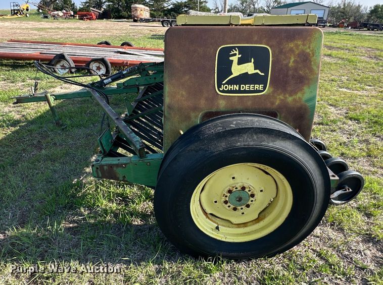 image for item OE9215 John Deere 8300 grain drill