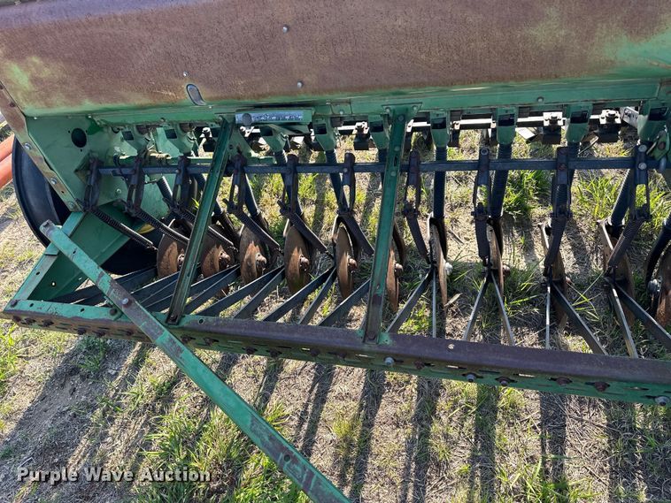 image for item OE9215 John Deere 8300 grain drill