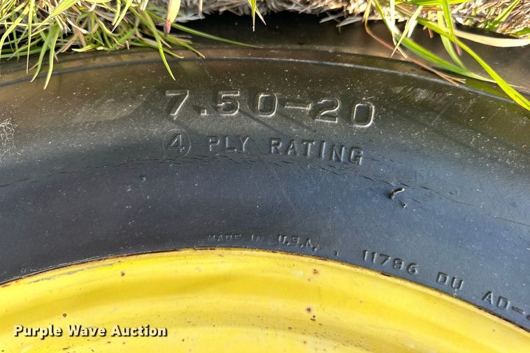 image for item OE9215 John Deere 8300 grain drill