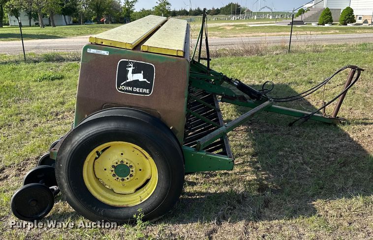 image for item OE9217 John Deere 8300 grain drill