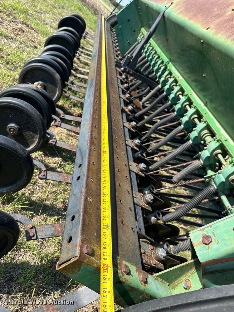 image for item OE9217 John Deere 8300 grain drill