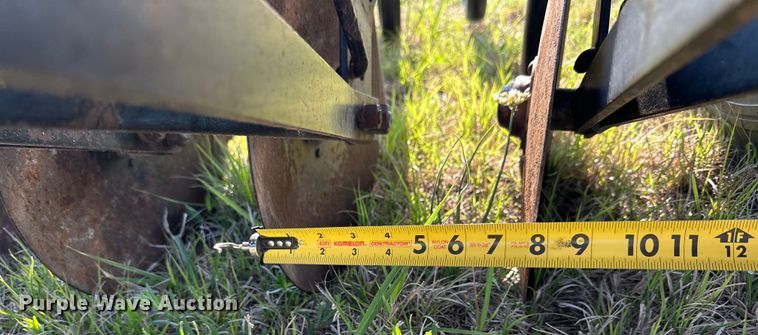 image for item OE9217 John Deere 8300 grain drill