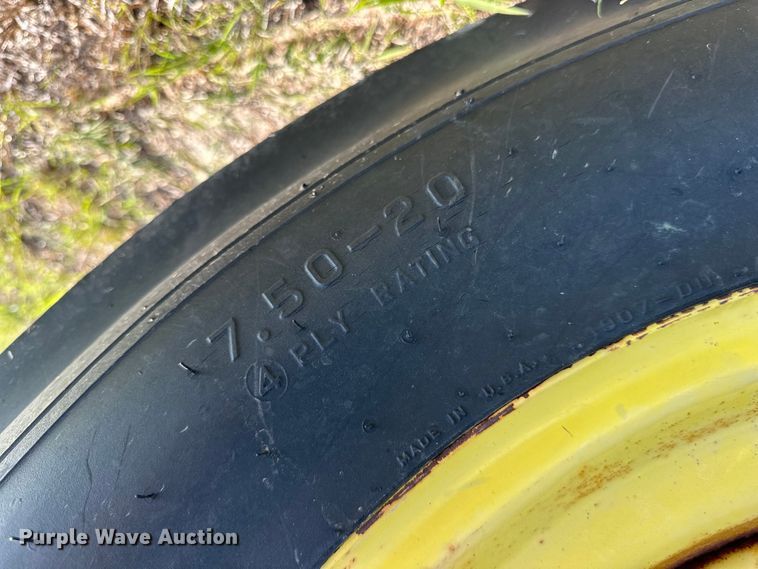 image for item OE9217 John Deere 8300 grain drill