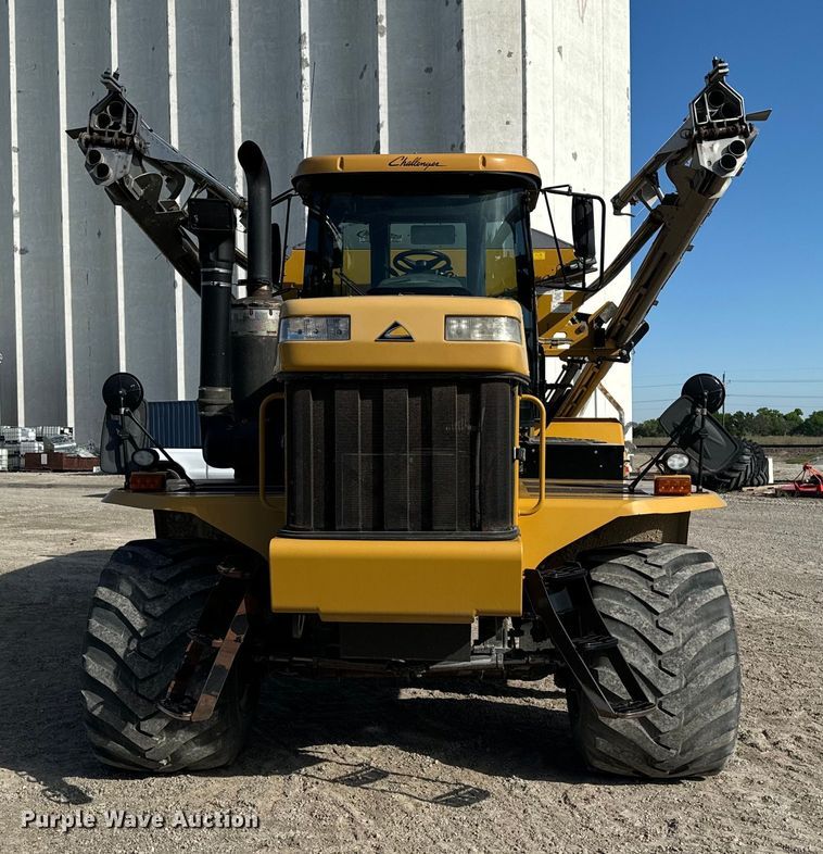 image for item OE9225 2016 TerraGator 8400B applicator