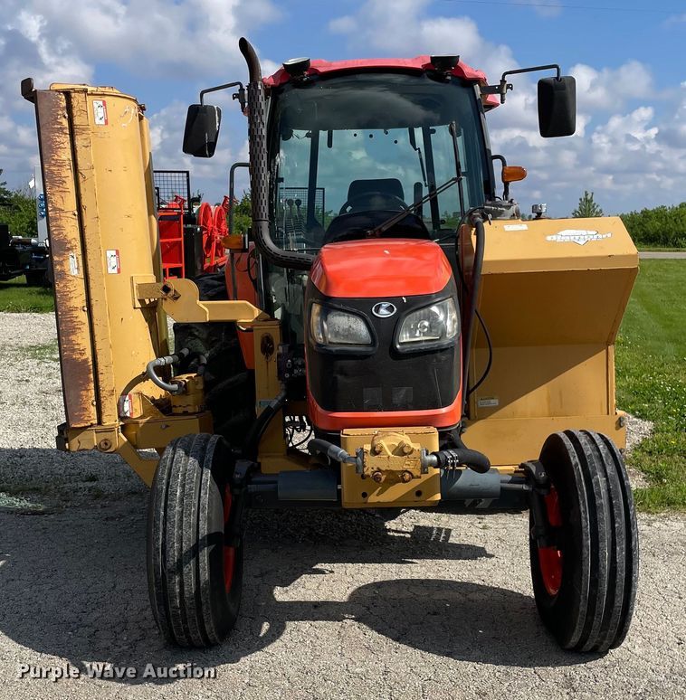 image for item OG9959 Kubota M9540 tractor