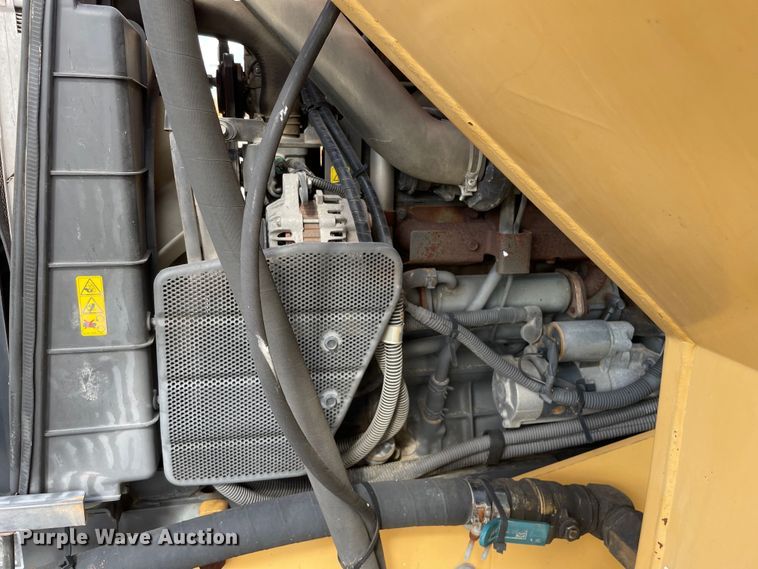 image for item OG9959 Kubota M9540 tractor